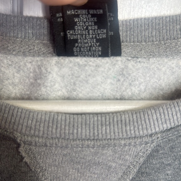 Universal Studios Harry Potter Ravenclaw Gray Appliqué Sweatshirt W1237 Sz S - Picture 8 of 9